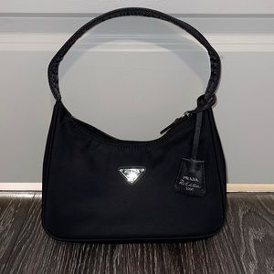 Nylon Re-edition in Black